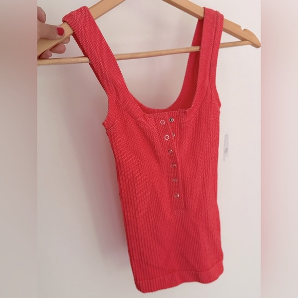 Clean Slate Henley NWOT radiant watermelon - Picture 4 of 4